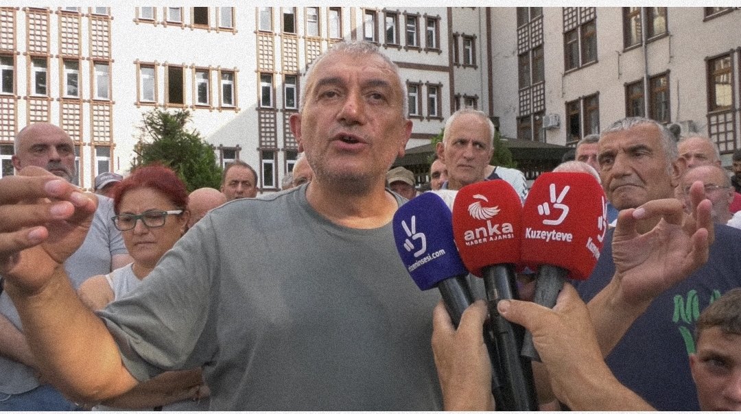 Çervatoğluna Saldırı. Çervatoğlu , “Asla ama asla geri adım atmayacağız. Faşizme Teslim olmayacağız”