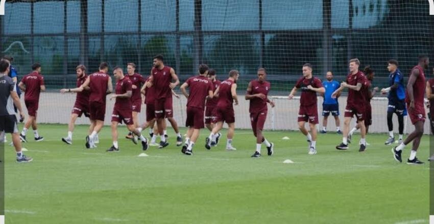 ZOR DEPLASMANDA ALINAN ÜÇ PUAN;  Ayhan Pala yazdı