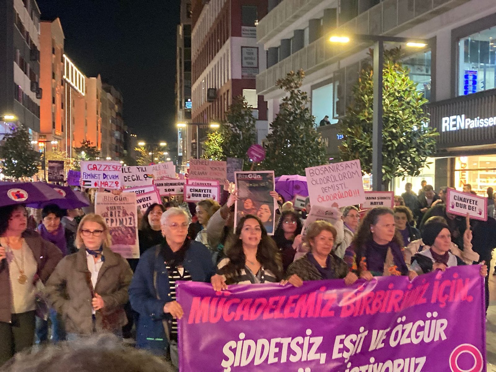 Trabzon’da 25 Kasım’da Kadınlar Sokakta: “Kelebekler’in Bıraktığı Yerden…”