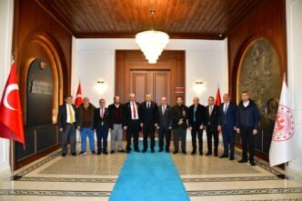 GAZİLERDEN VALİ ŞAHİN’E ZİYARET