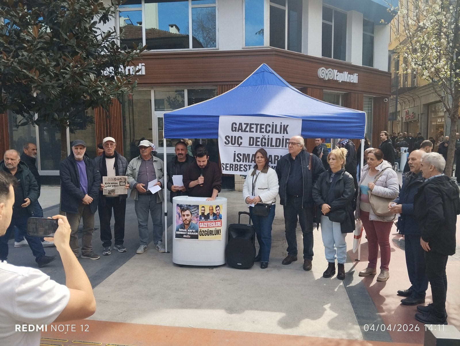 SOL PARTİ’DEN GAZETECİLERE ÖZGÜRLÜK ÇAĞRISI: TRABZON’DA BASIN AÇIKLAMASI