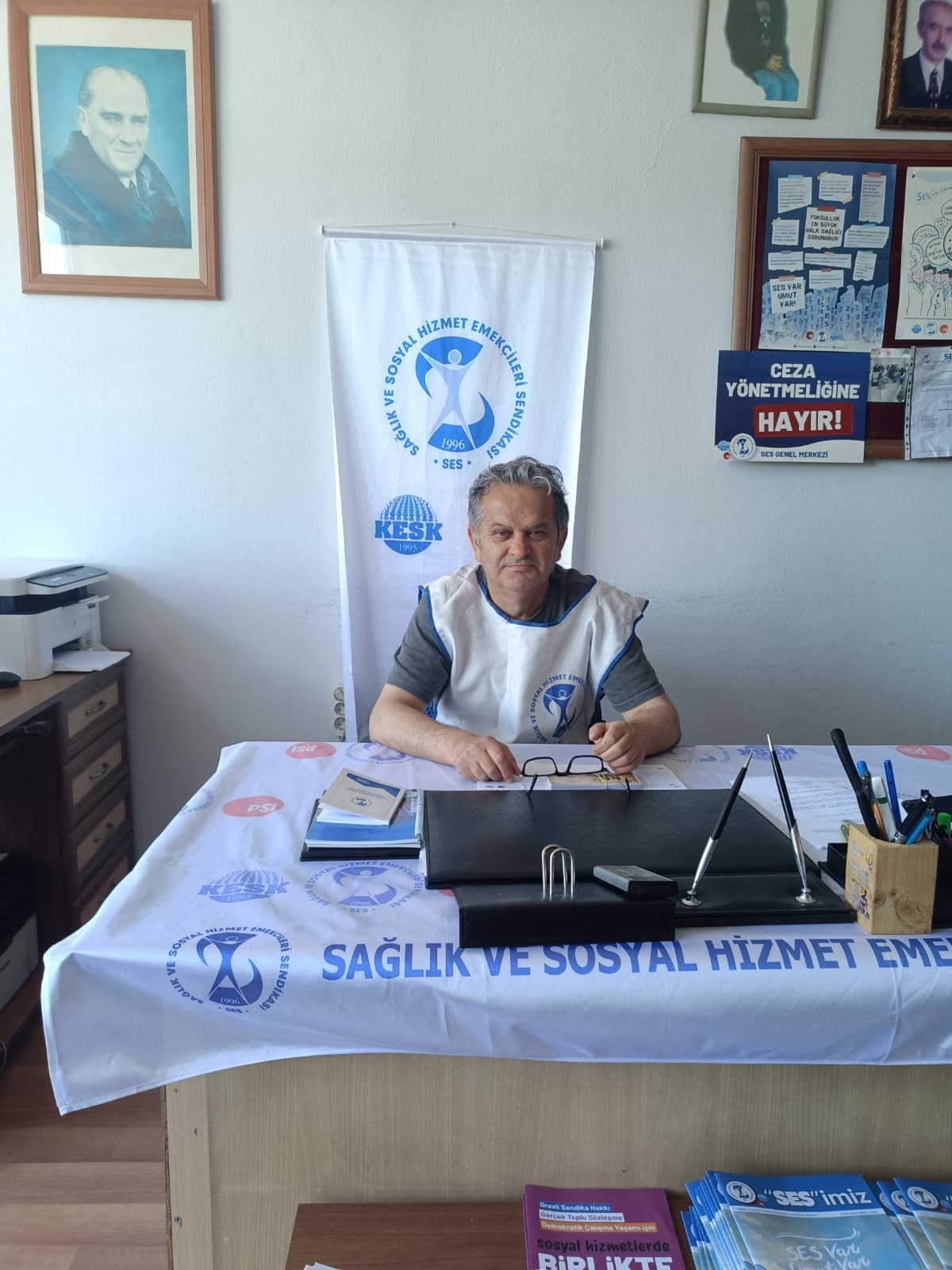 Kamu Hastaneleri Satılamaz.