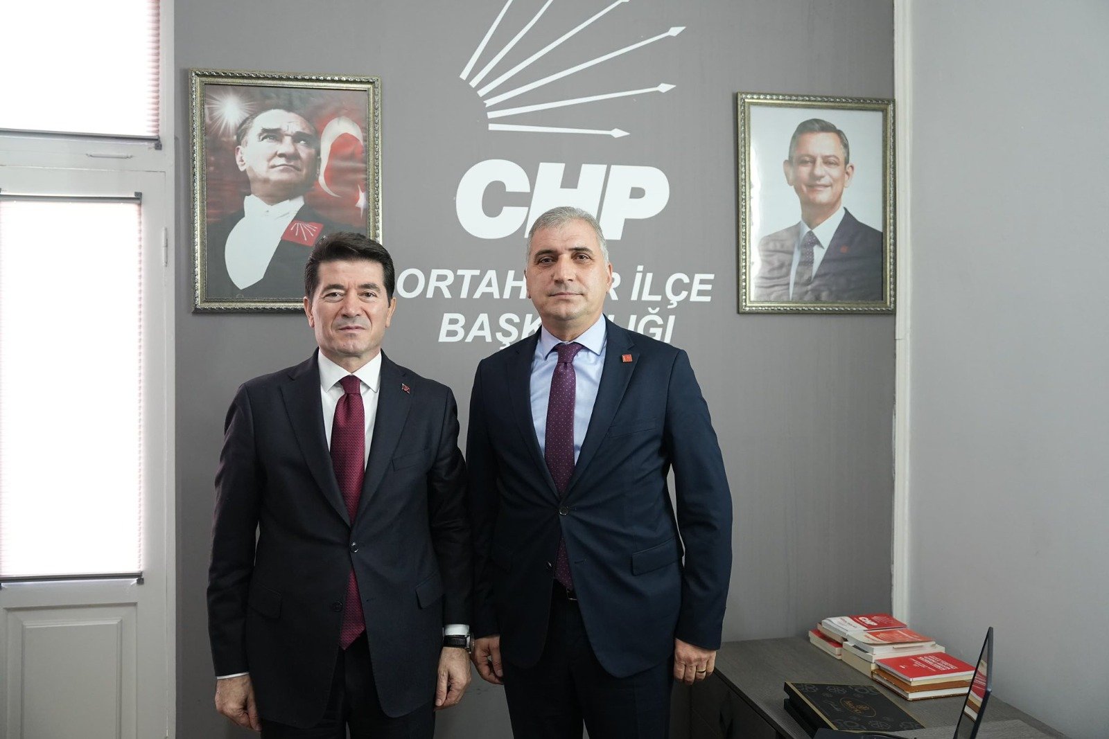 Rüzgar Terse Dönünce Çamur Atıyorlar