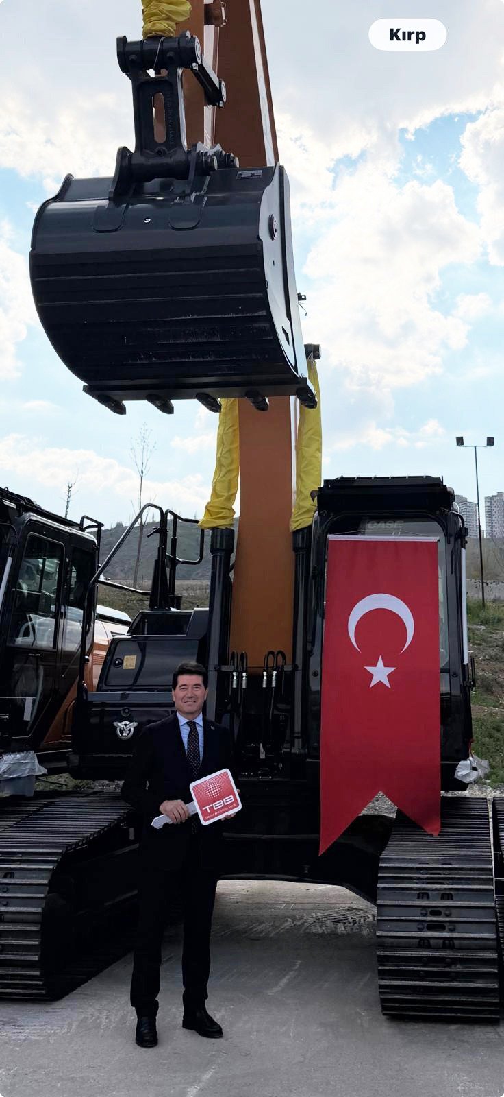 Başkan Kaya, TBB’nin Hibe Ettiği İş Makinesini Teslim Aldı