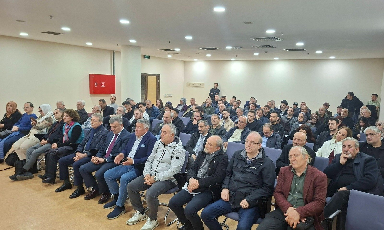 Trabzon’un Tarihsel Birikimi Söyleşi Büyük Katılımla izlendi