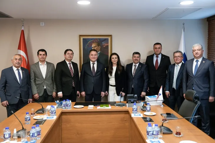 YEREL BASINRAPORU LİDERLERE SUNULUYOR