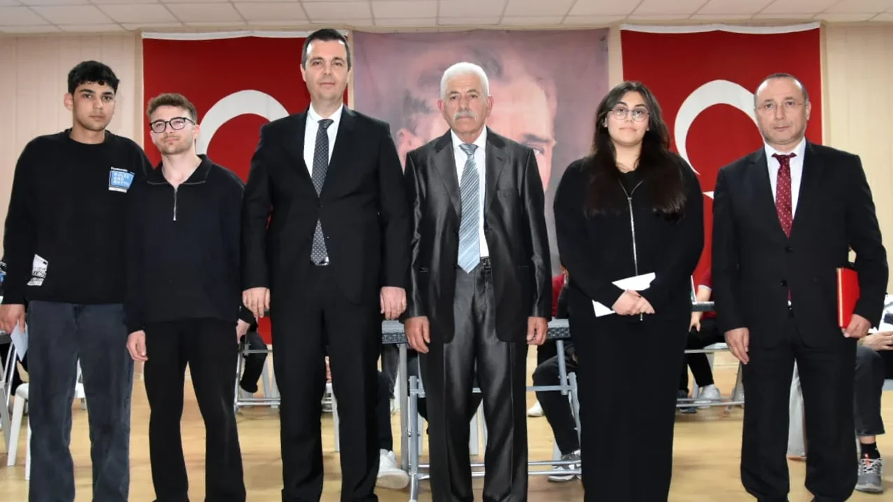 41 Yıllık Gazetecinin 12.Trabzon’umuzu Tanıyalım Bilgi Yarışması Sonuçlandı