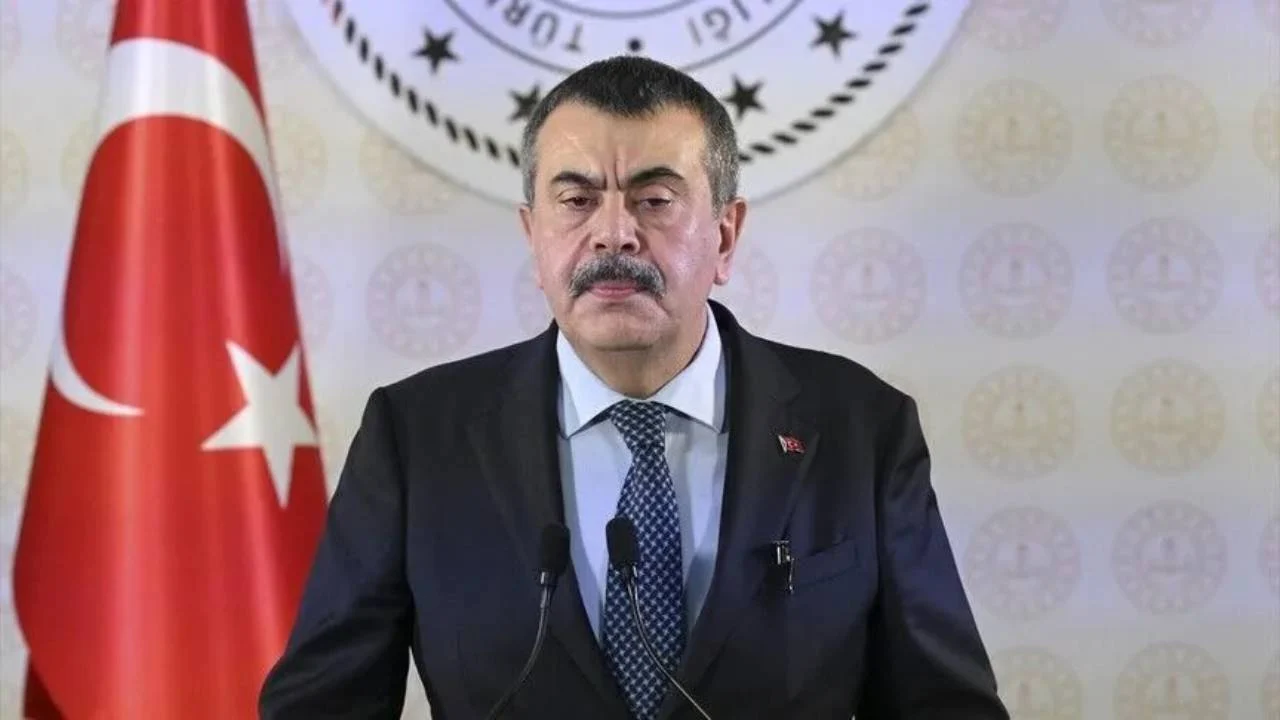 Bakan Tekin’in Trabzon programı iptal edildi