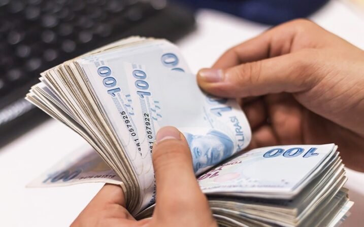 Yaşlı ve Engelli Aylıkları Hesaplara Yatıyor: Ekim Ayında Dev Destek